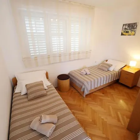 Apartment Apartman Rony Zadar